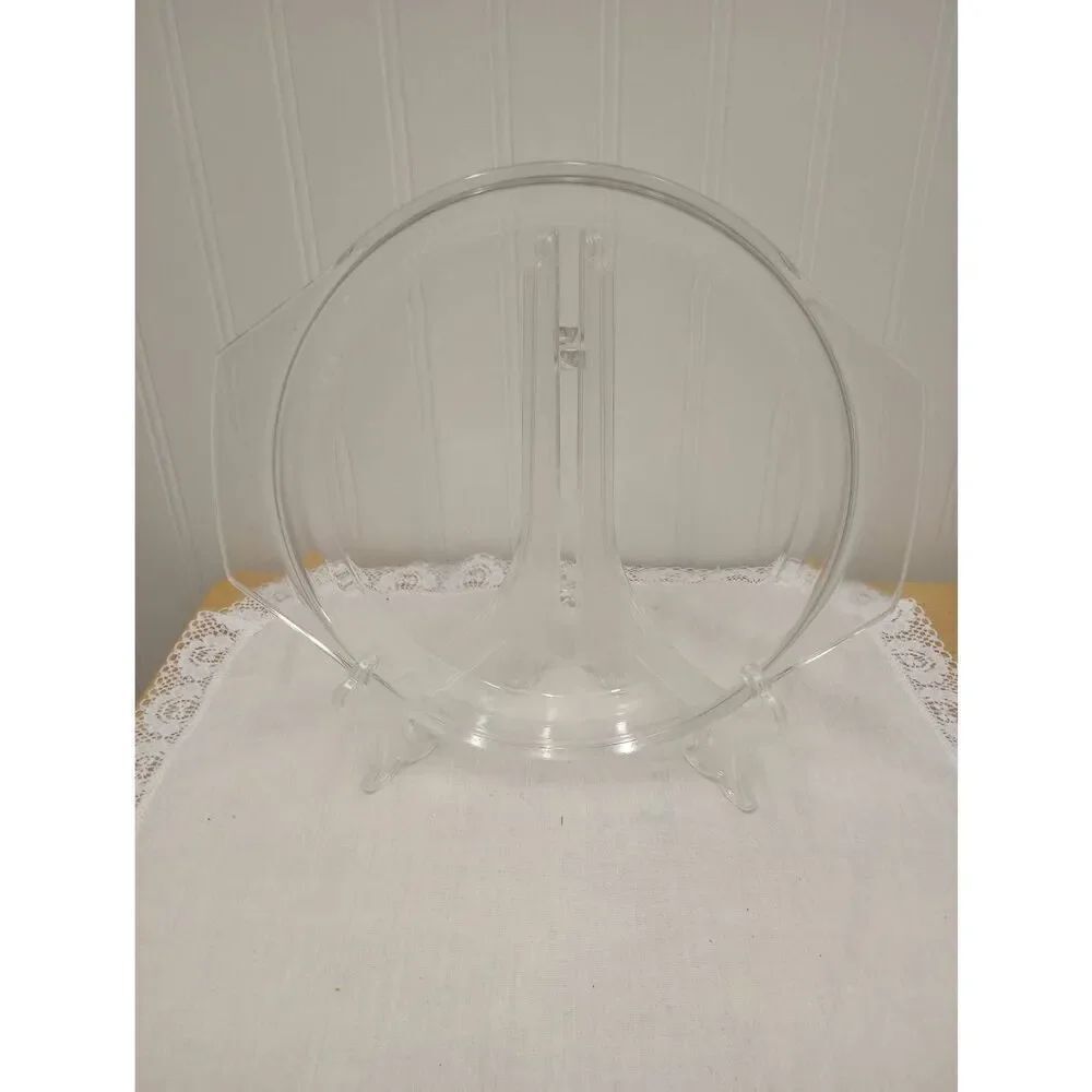 Vintage round Pyrex lid
